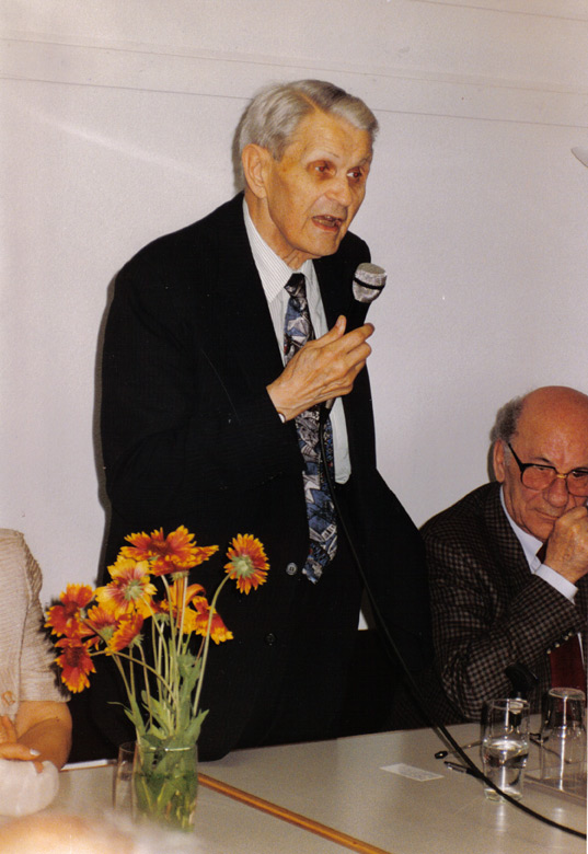 August 1993 - Munchen - Intalnire cu diaspora - Corneliu Coposu, Ilie Paunescu