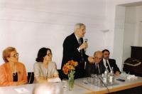 August 1993 - Munchen - Intalnire cu diaspora - Simina Mezincescu, Gabriela Carp, Corneliu Coposu