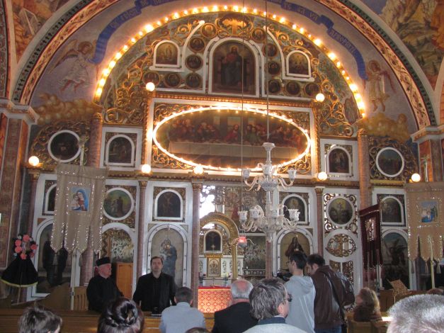 Biserica din Bobota, resfinţită în vremea lui Valentin Coposu, în prezenţa lui Iuliu Maniu, pim ministru al României în acel timp