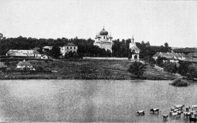 Manastirile Basarabiei
