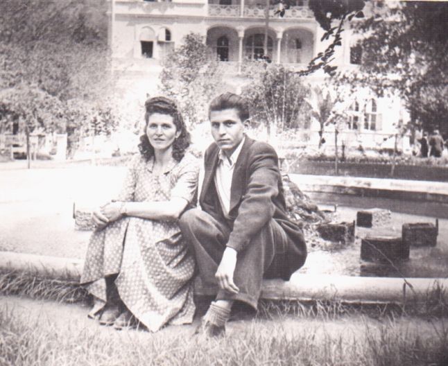 Sergiu Mischie, alături de soţia sa, pe care a cunoscut-o chiar în timpul revoltei sale
